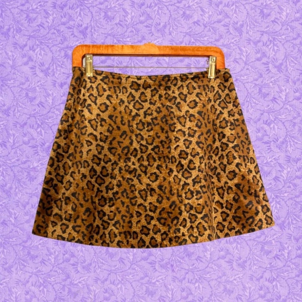 ✧ MINI LEOPARD TEDDY SKIRT ✧ WOMENS SIZE LARGE
